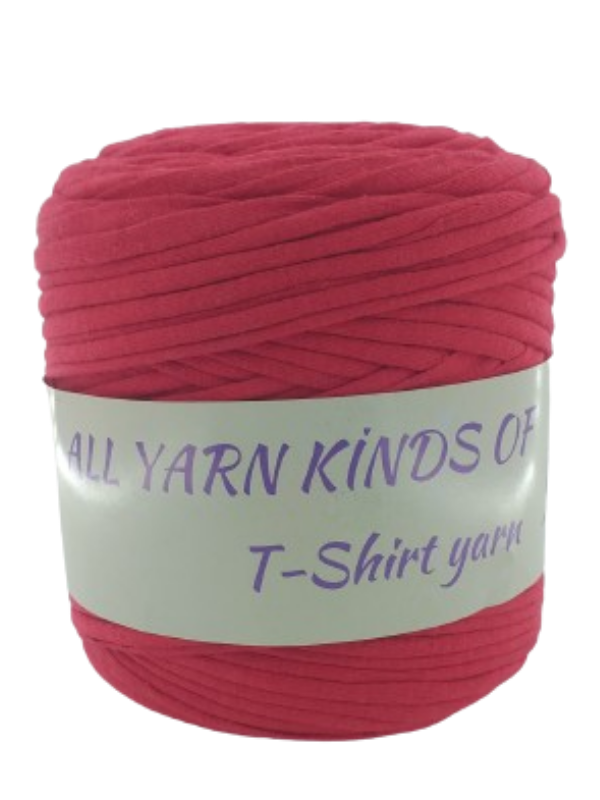 Kırmızı tshirt ipliği